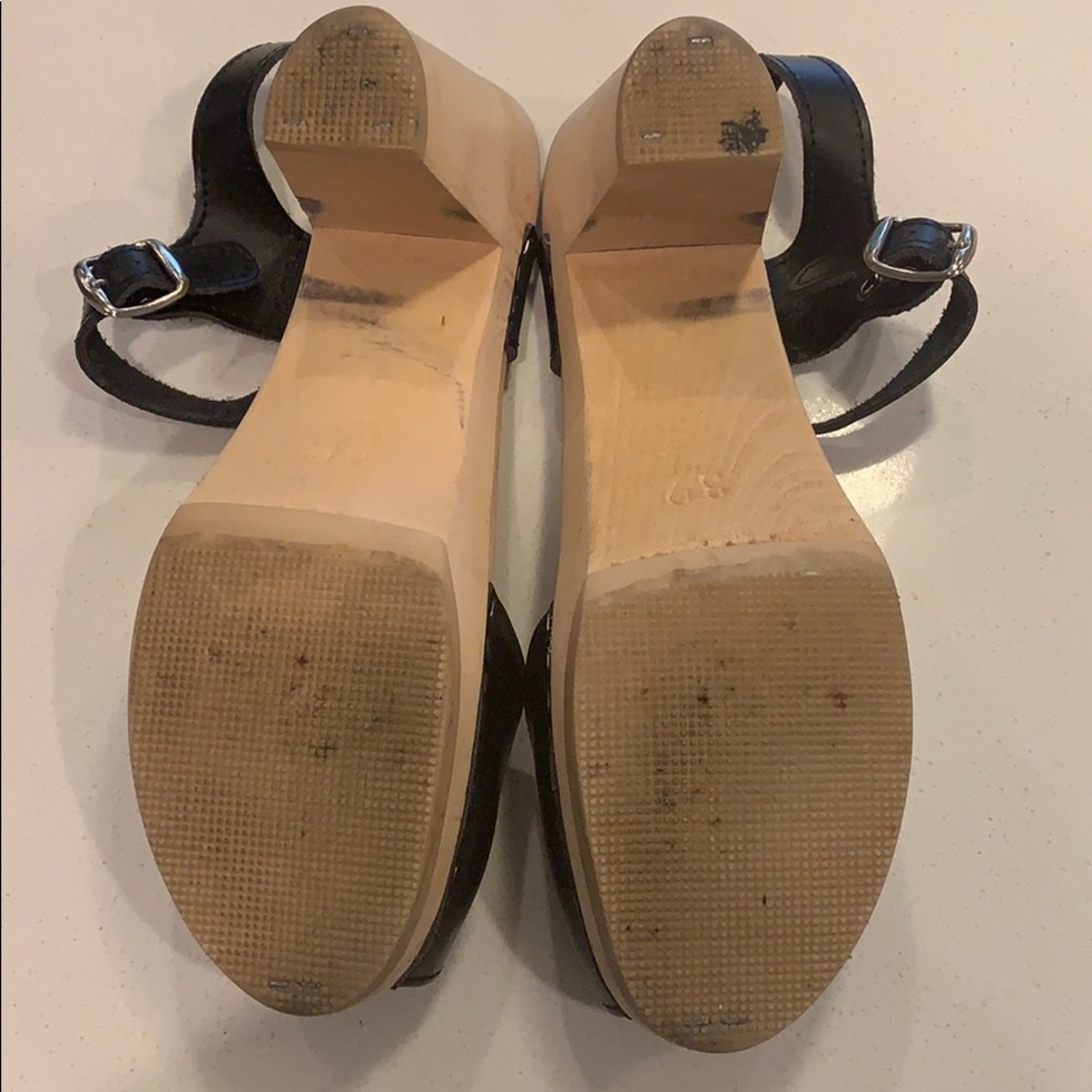 Maguba Clogs - image 6